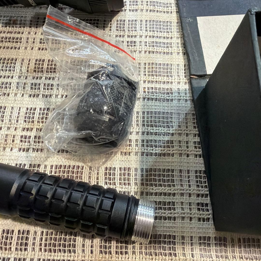 ライト　懐中電灯　SOLARFORCE