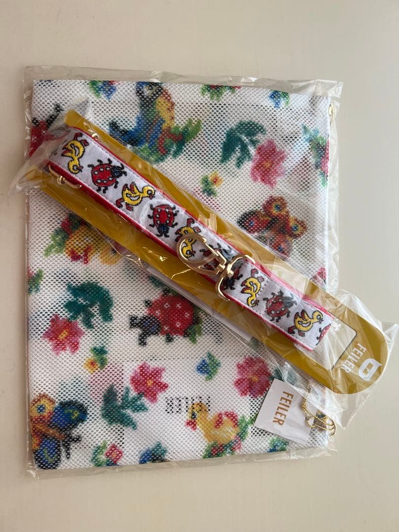FELLER ハイジ　レピヤンリボンストラップとポーチ