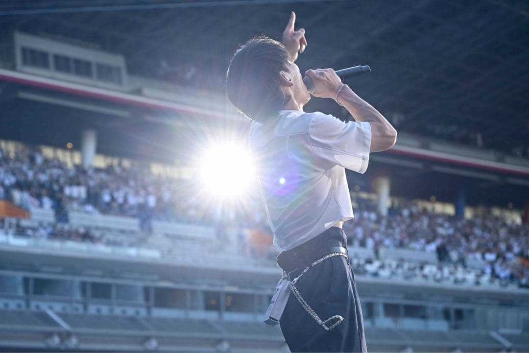 UVERworld HOI × TAKUYA∞ Chain Pouchホワイト