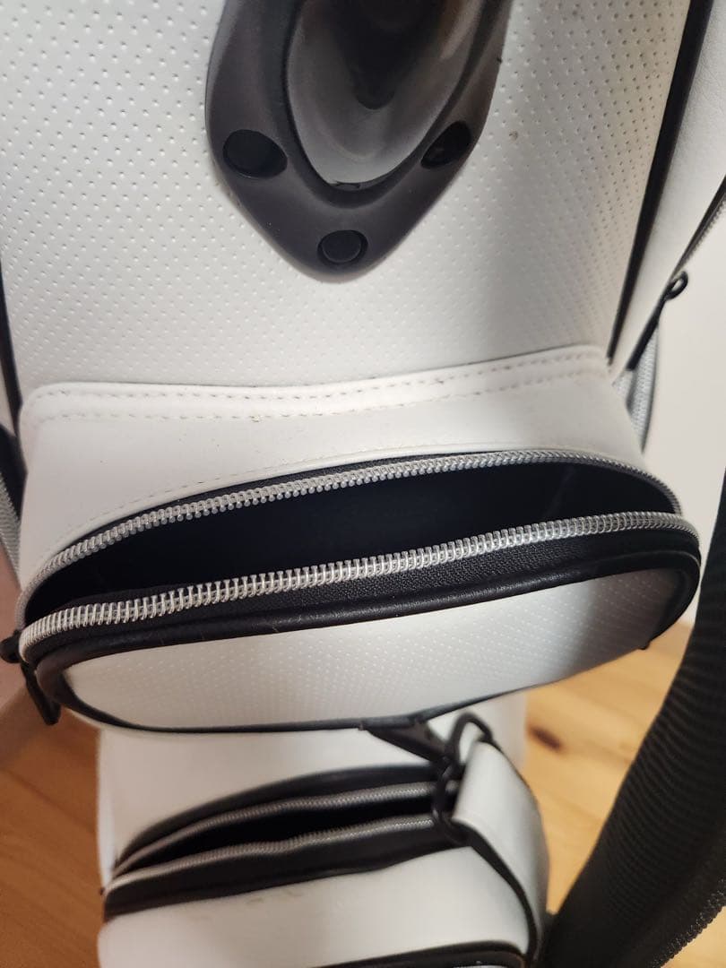 オークリー ゴルフキャディバッグ 白 スカル OAKLEY