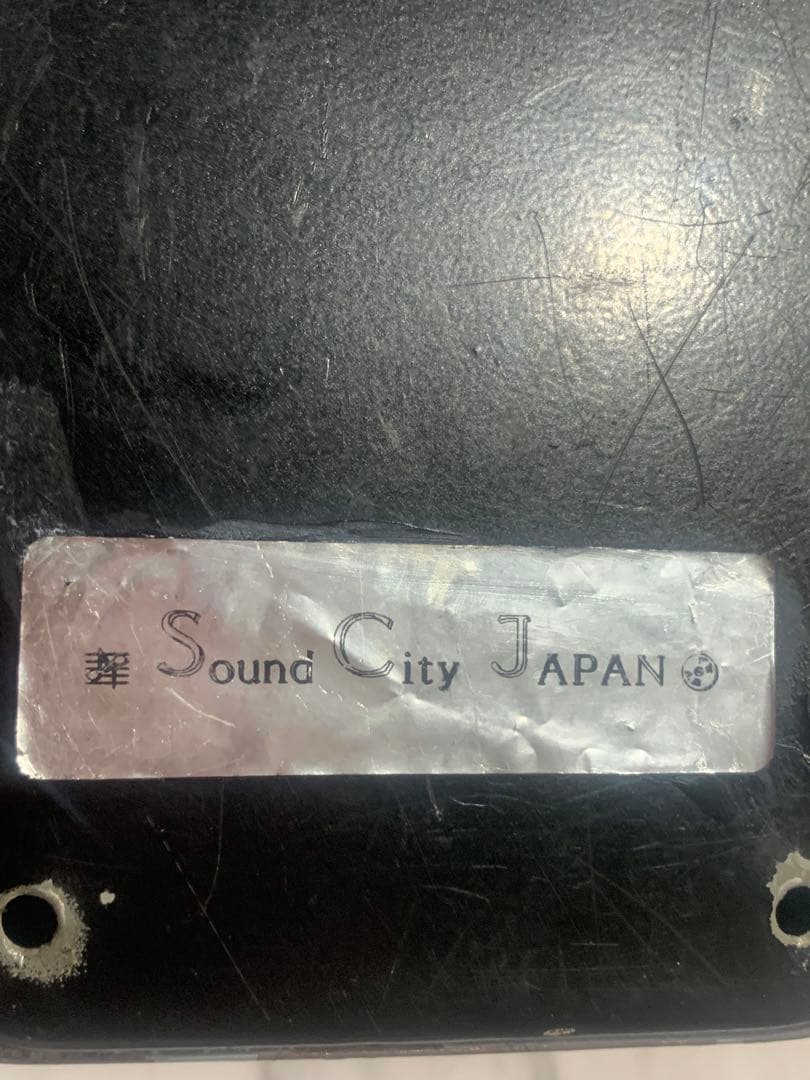 TONG-BENDER FUZZエフェクター