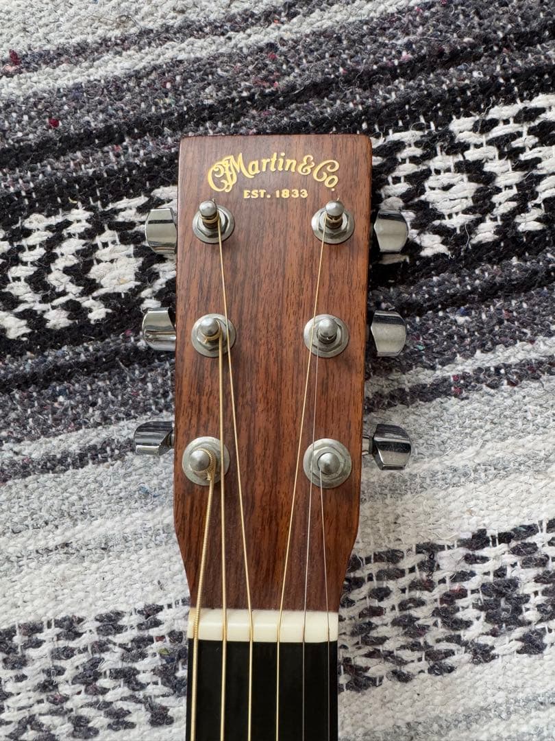 2007年Martin ooo-16GT USA製