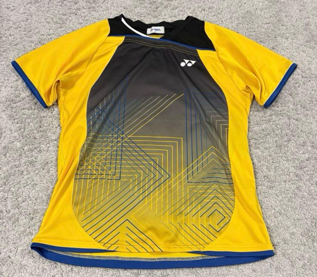 YONEX ヨネックス　マレーシア代表ユニフォーム バドミントン ウェア　シャツ