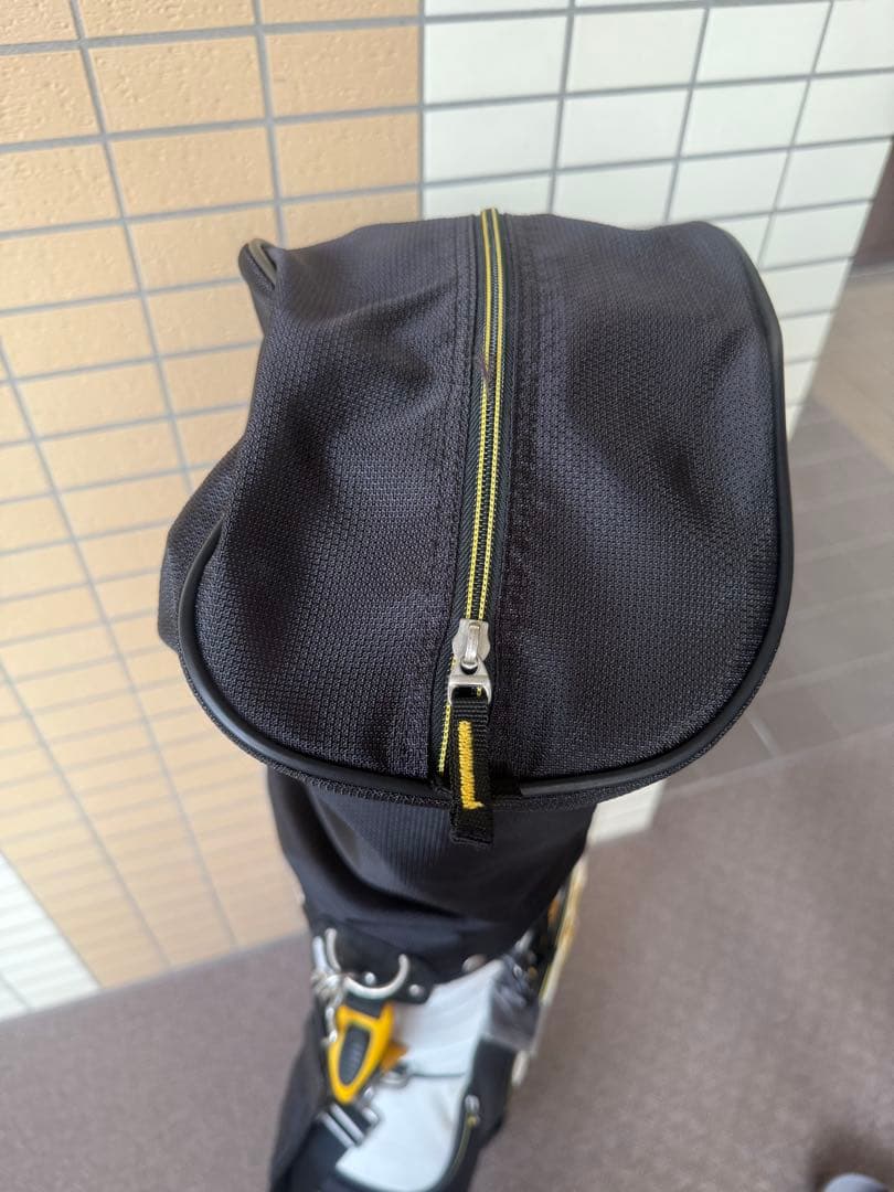 Callaway キャディバッグ カバー付き（ロストボール30個プレゼント）