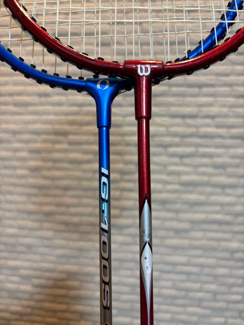 【◎送料無料】 Wilson 他　バドミントンラケット2本セット