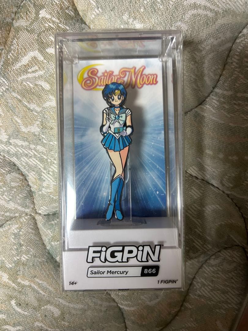 【海外グッズ】セーラームーン FIGPIN マーキュリー　マーズ　ヴィーナス