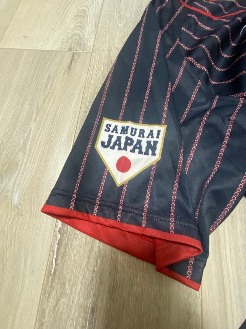 野球　日本代表侍JAPAN ユニフォーム2枚とメガホンセット