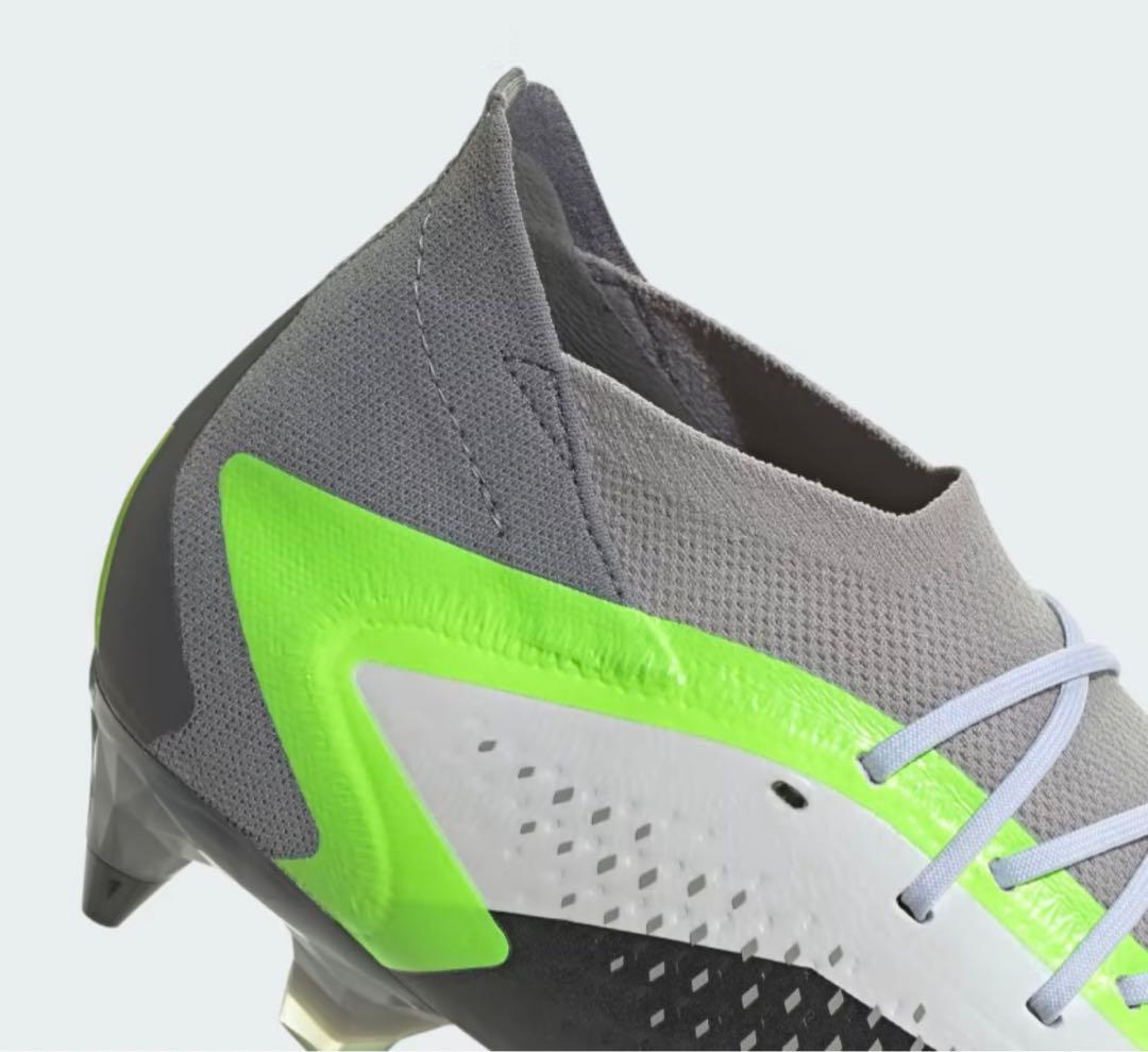 新品 26.0cm アディダス プレデター アキュラシー.1 サッカースパイク