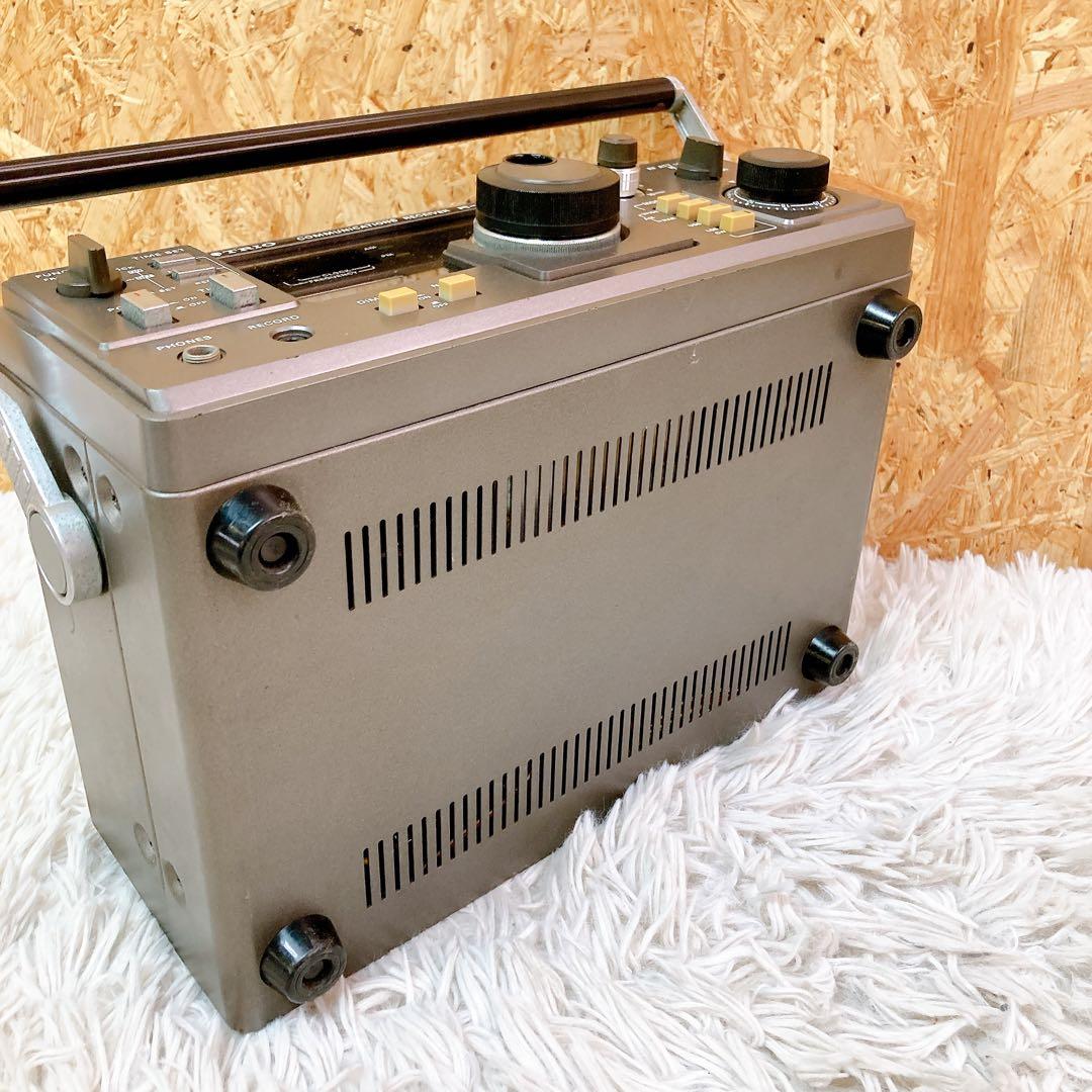 TRIO R-1000 レシーバー　受信機　トリオ　ラジオ