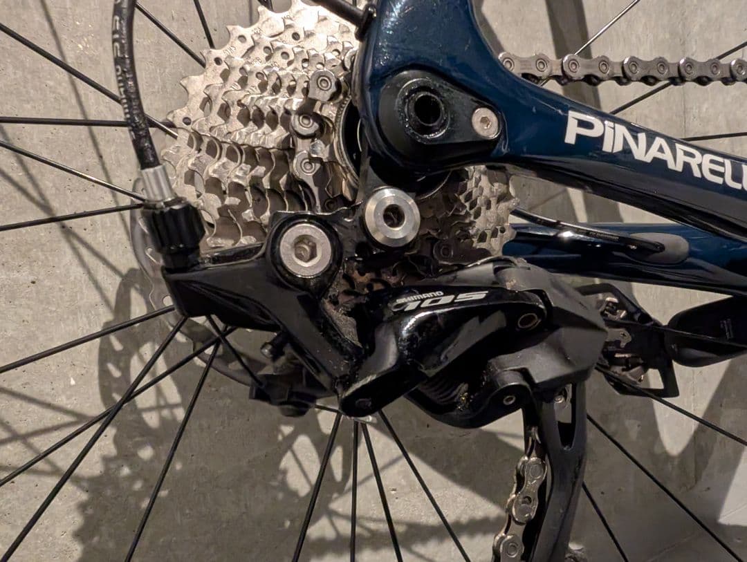 ピナレロ PINARELLO ラザ RAZHA 2022 105 ロードバイク