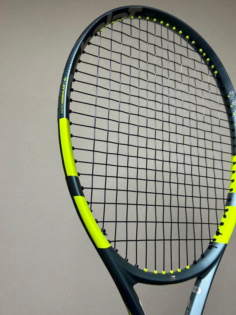 本日限定出品　PURE AERO 98 2026 G2 未使用品　ガット張りたて