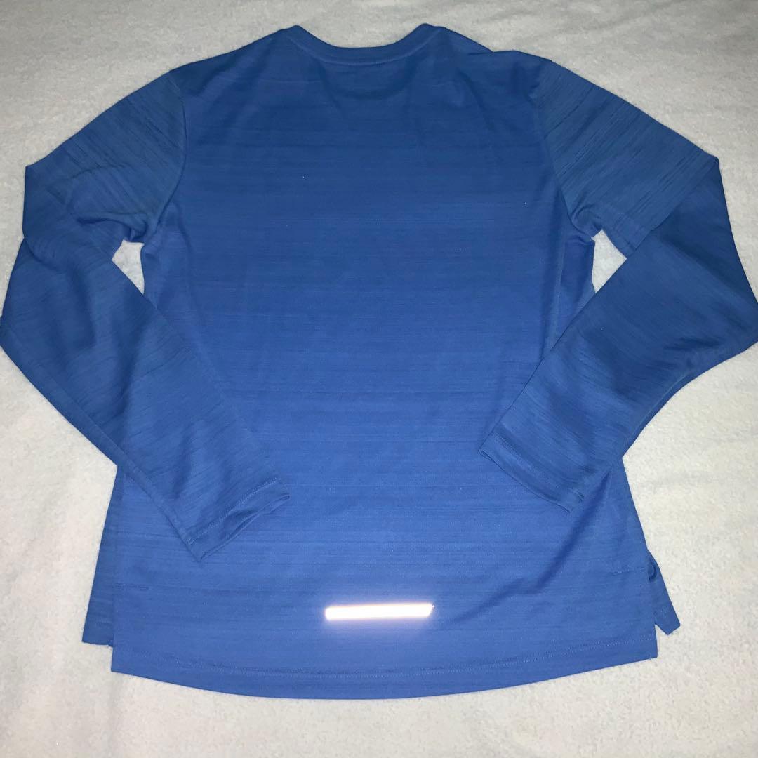 Nike RUNNING 長袖トップスとジャケット ２着セット　ユーズド