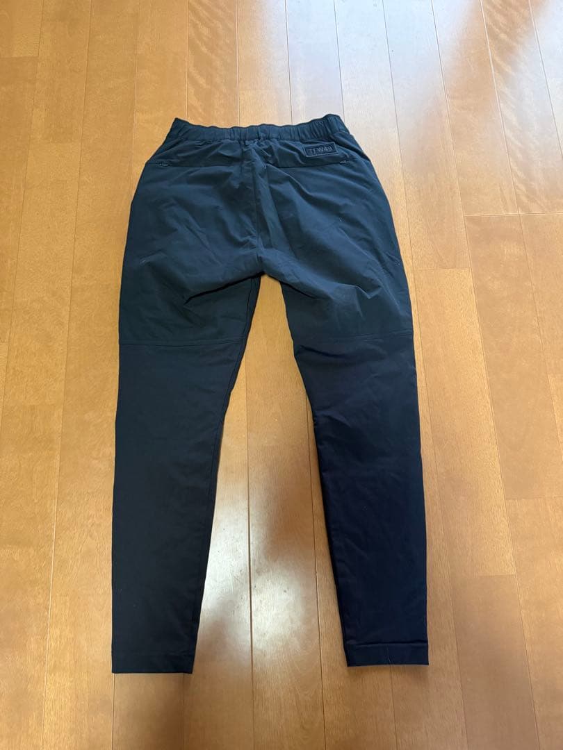 TFW49 ゴルフパンツ　黒　中綿あり
