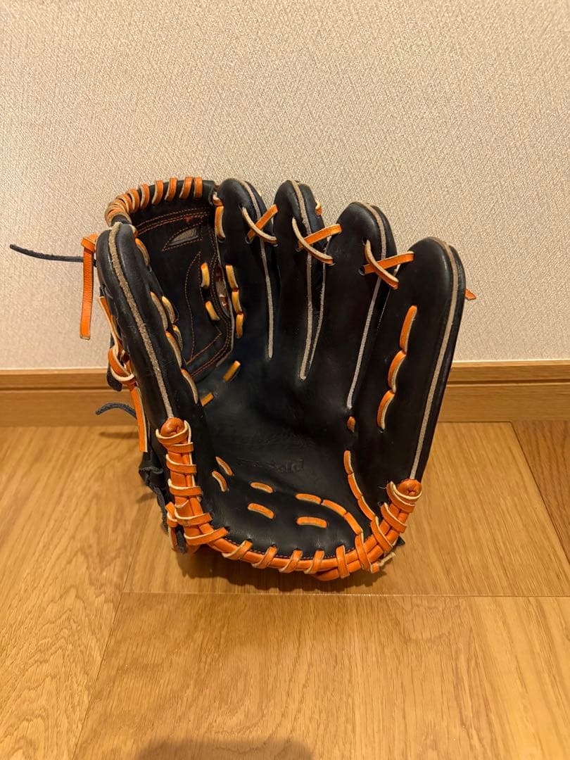 ハイゴールド 投手用グローブ
