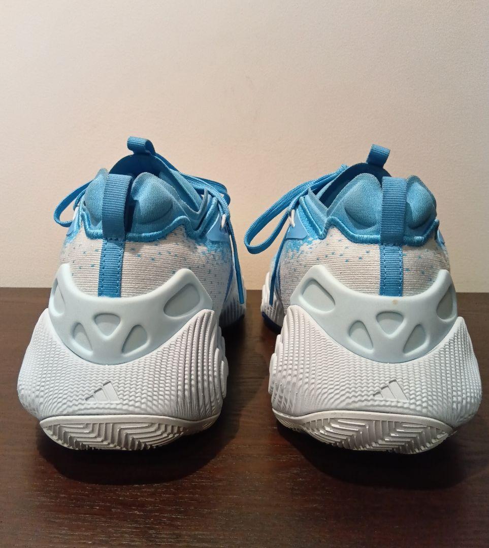 [美品] adidas Trae Young 3 サイズ27cm