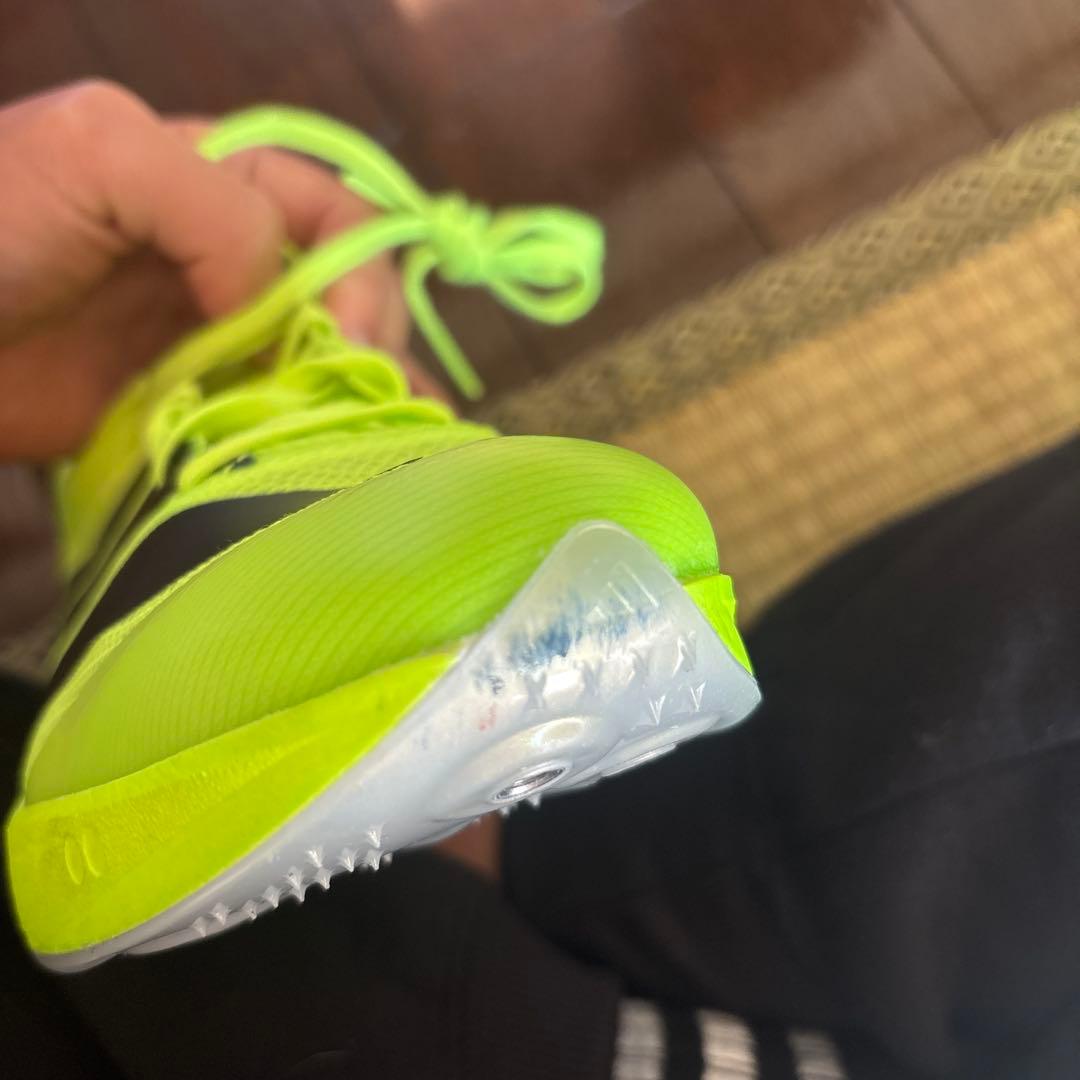 adidas primeSP4 スパイクシューズ 蛍光イエロー