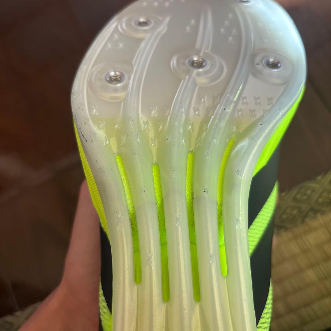 adidas primeSP4 スパイクシューズ 蛍光イエロー