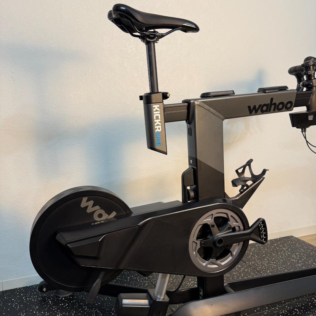 【極美品】Wahoo KICKR BIKE 第2世代 Wi-Fi対応 付属品完備