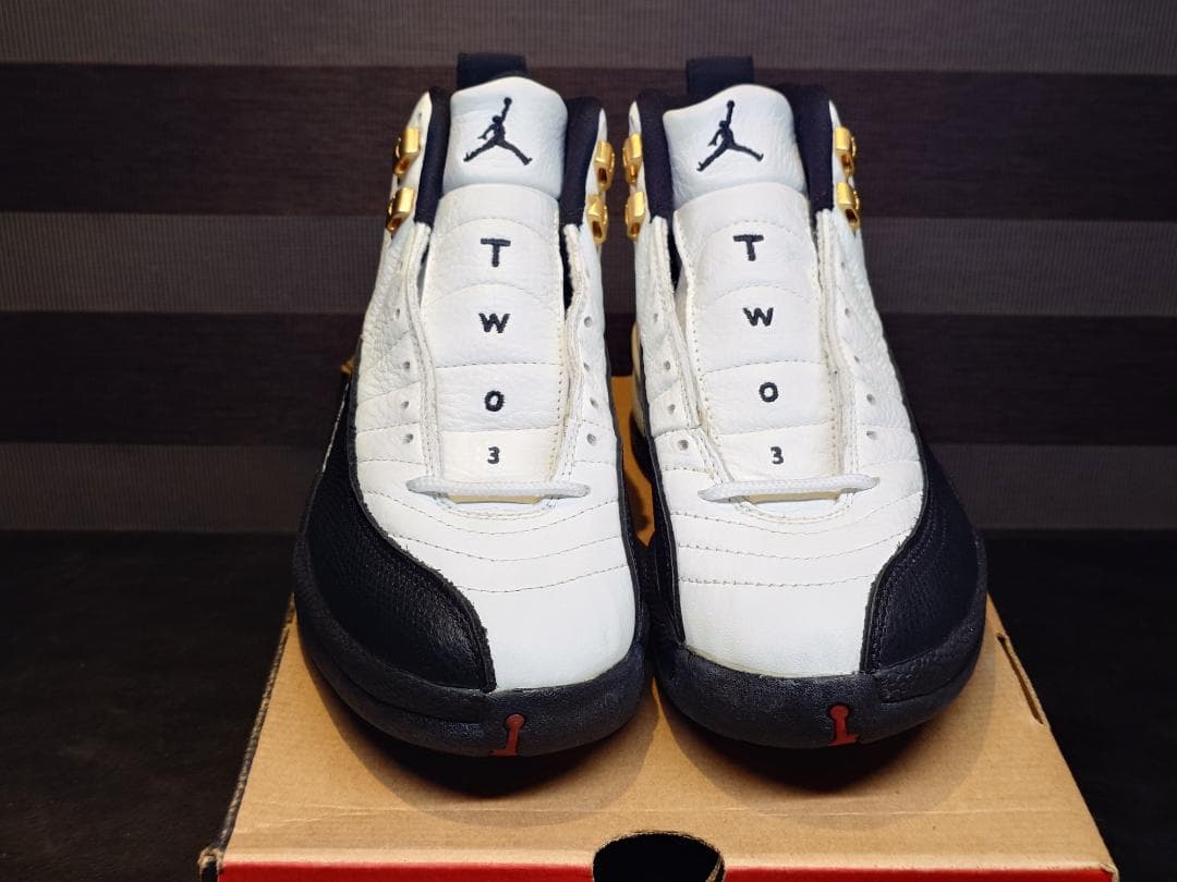【週末限定価格】AIR JORDAN XII TAXI OG 1996
