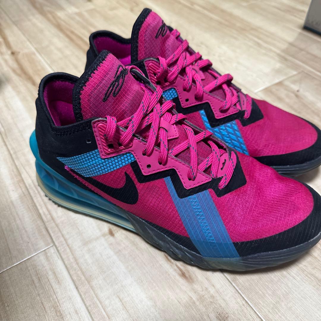 シューズ(男性用) Nike LeBron 18 Low \"Miami Nights\" 26cm