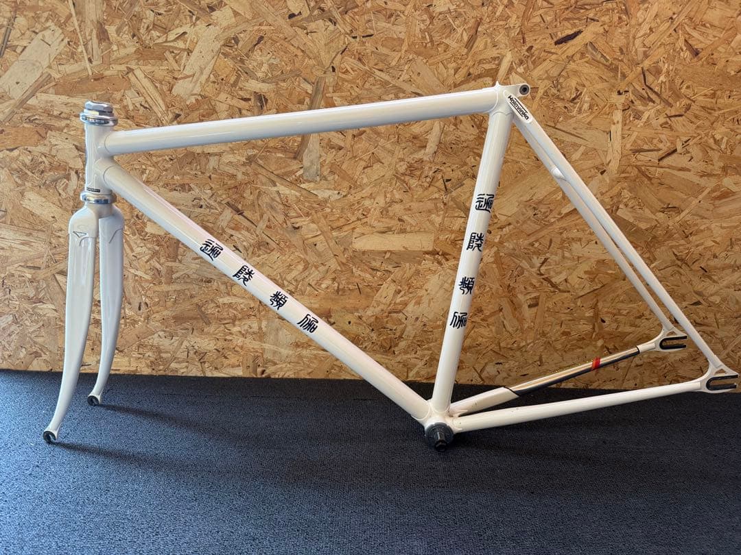 自転車　カラビンカ　ピスト　競輪　NJS