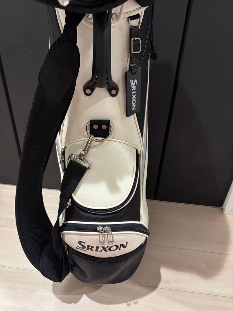 ぱ*ー様 Srixon キャディバッグ ホワイト/ブラック