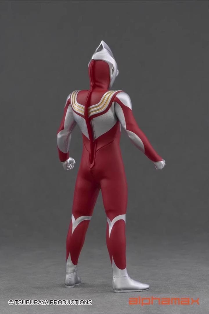 ALPHAMAX ウルトラマン ティガ パワータイプ ライトアップ機能あり
