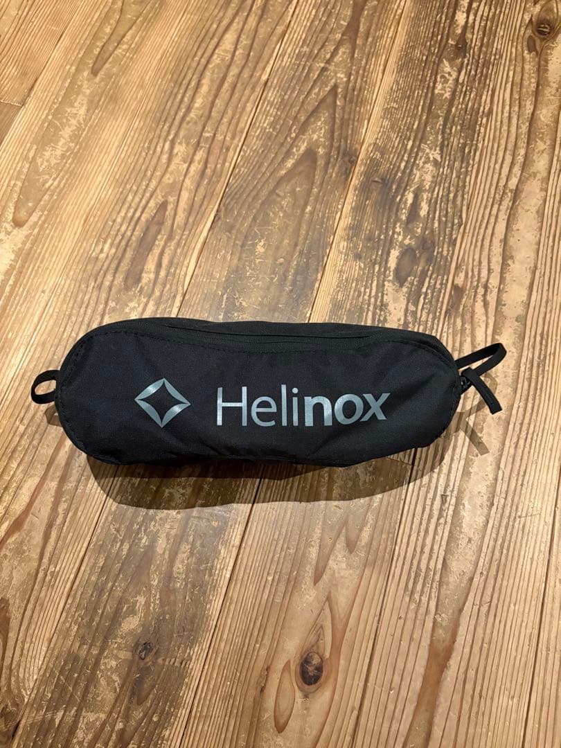 Helinox チェアワン