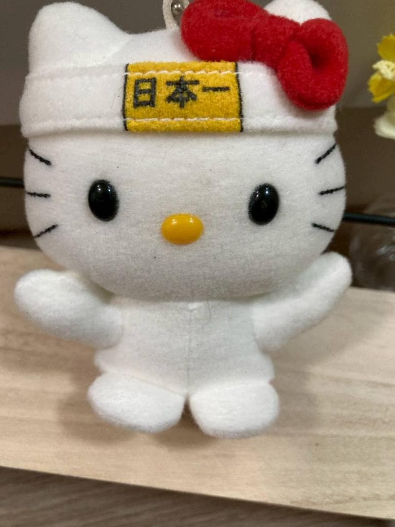 ハローキティ　岡山限定　桃太郎　キティ　ぬいぐるみ　マスコット