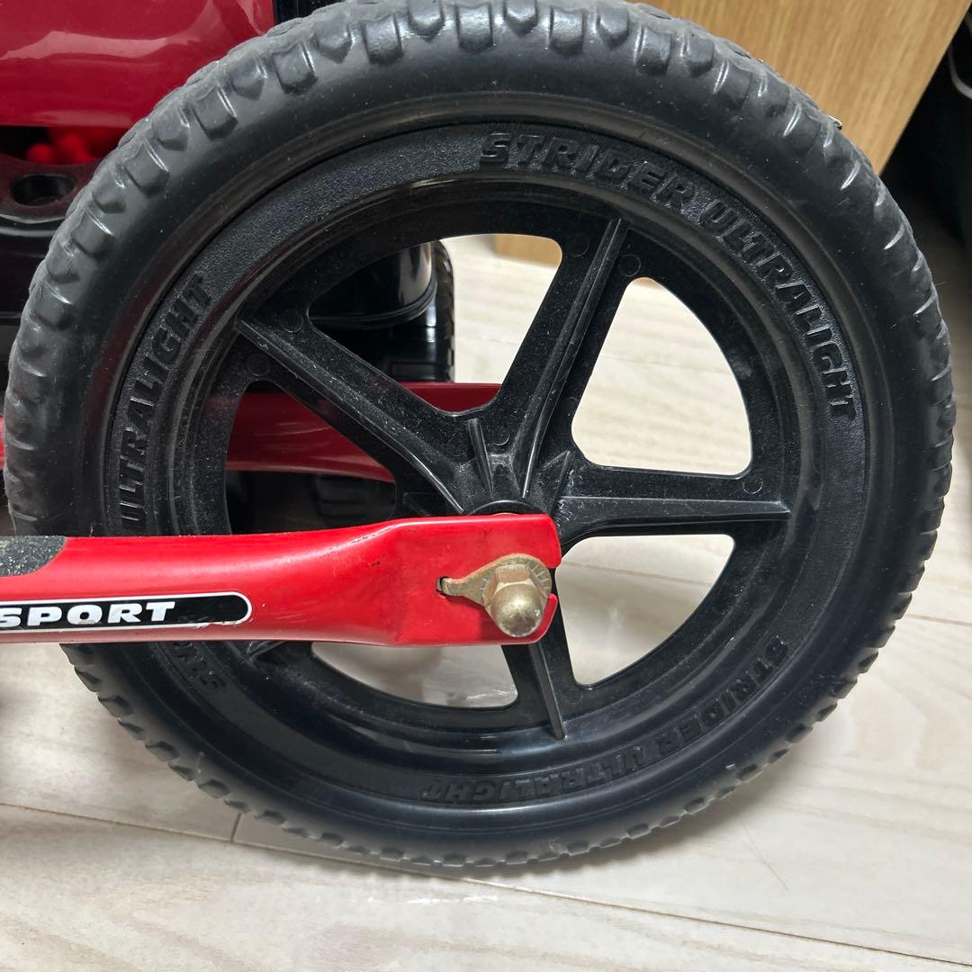 STRIDER 12 SPORT バランスバイク 赤