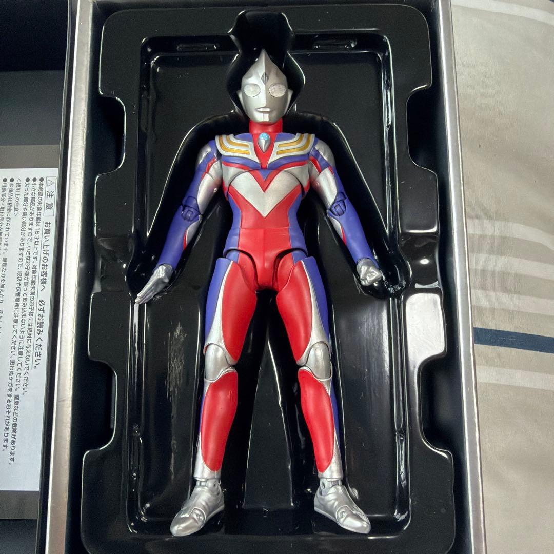 S.H.Figuarts 真骨彫製法 ウルトラマンティガ マルチタイプ