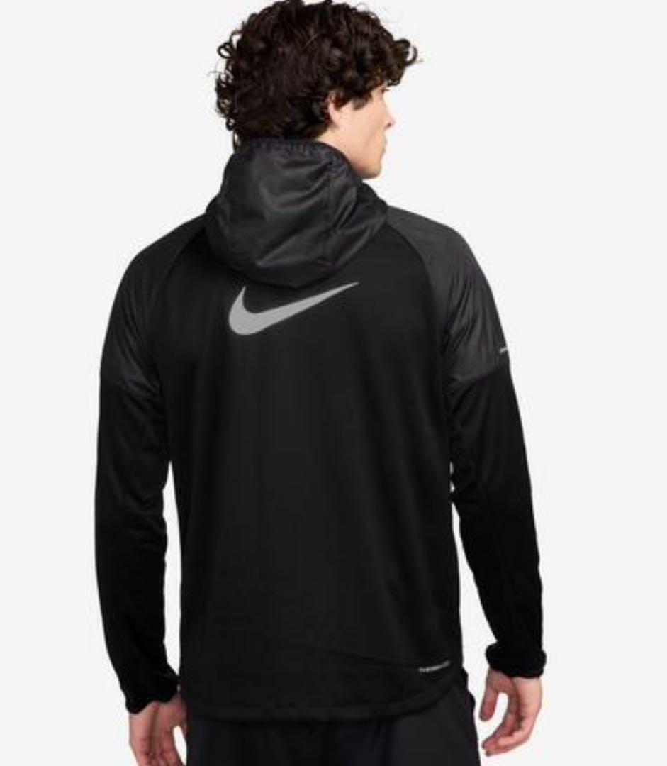 Nike フード付きウィンドブレーカー Sサイズ