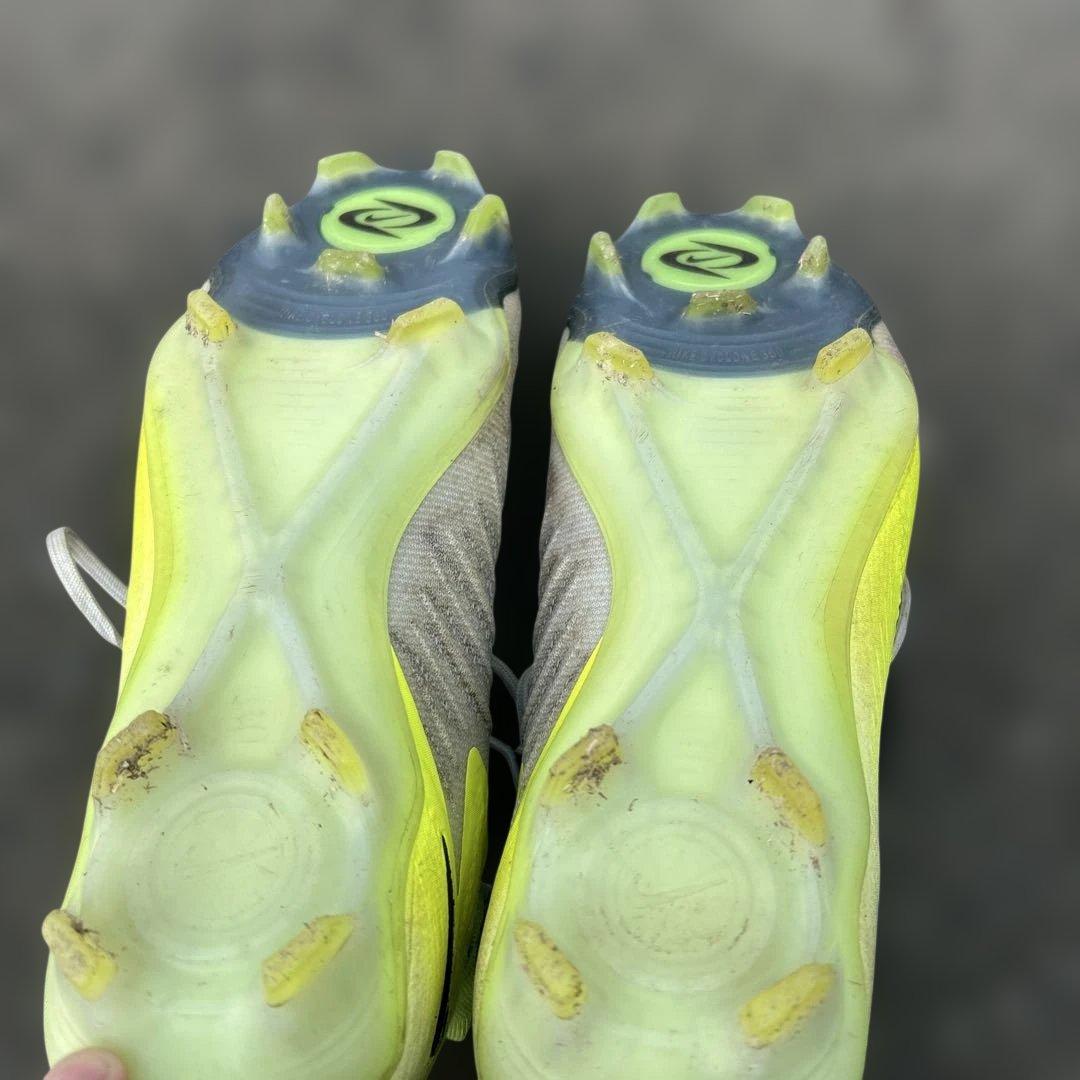 【破格】　NIKE ファントムGX DF 26.5cm