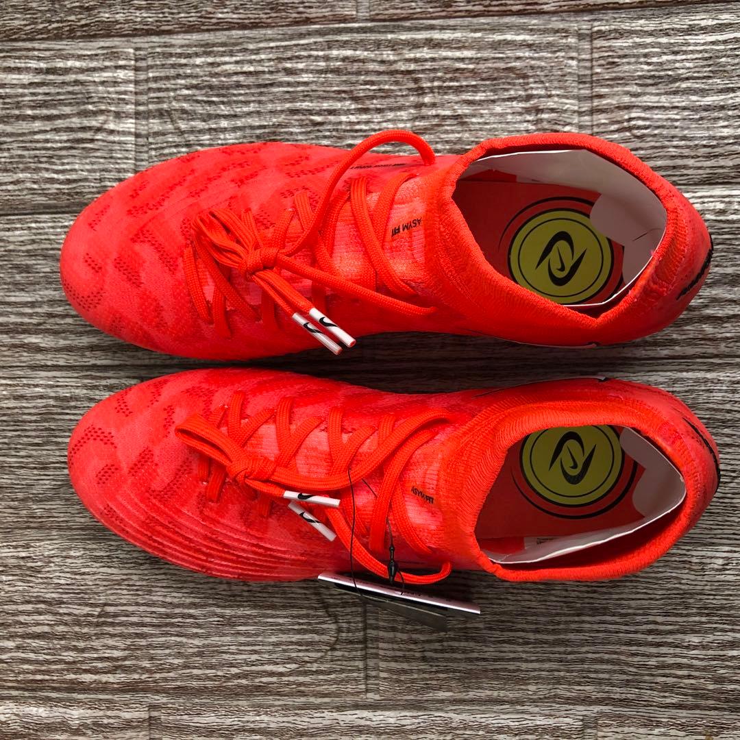 【美品】NIKE サッカースパイク　ファントム　ルナ　エリートFG 25cm