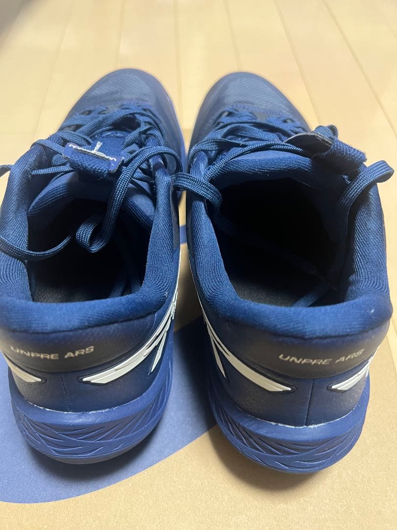 ASICS バスケットボールシューズ UNPRE ARS LOW 2