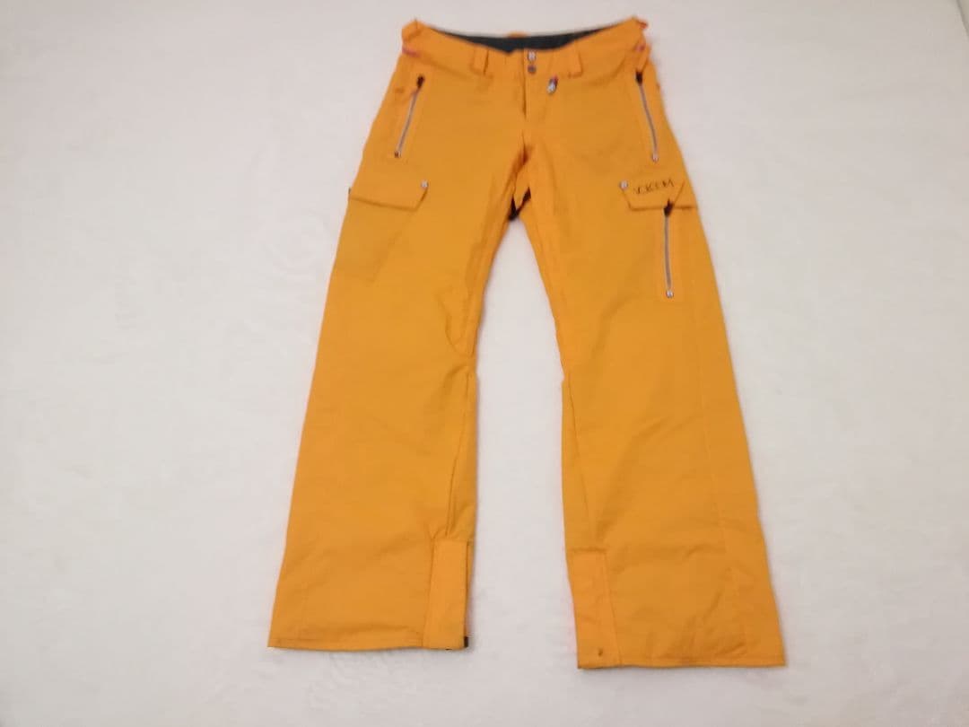 ◇VOLCOM　ZIP-TECH搭載の上下セット◇
