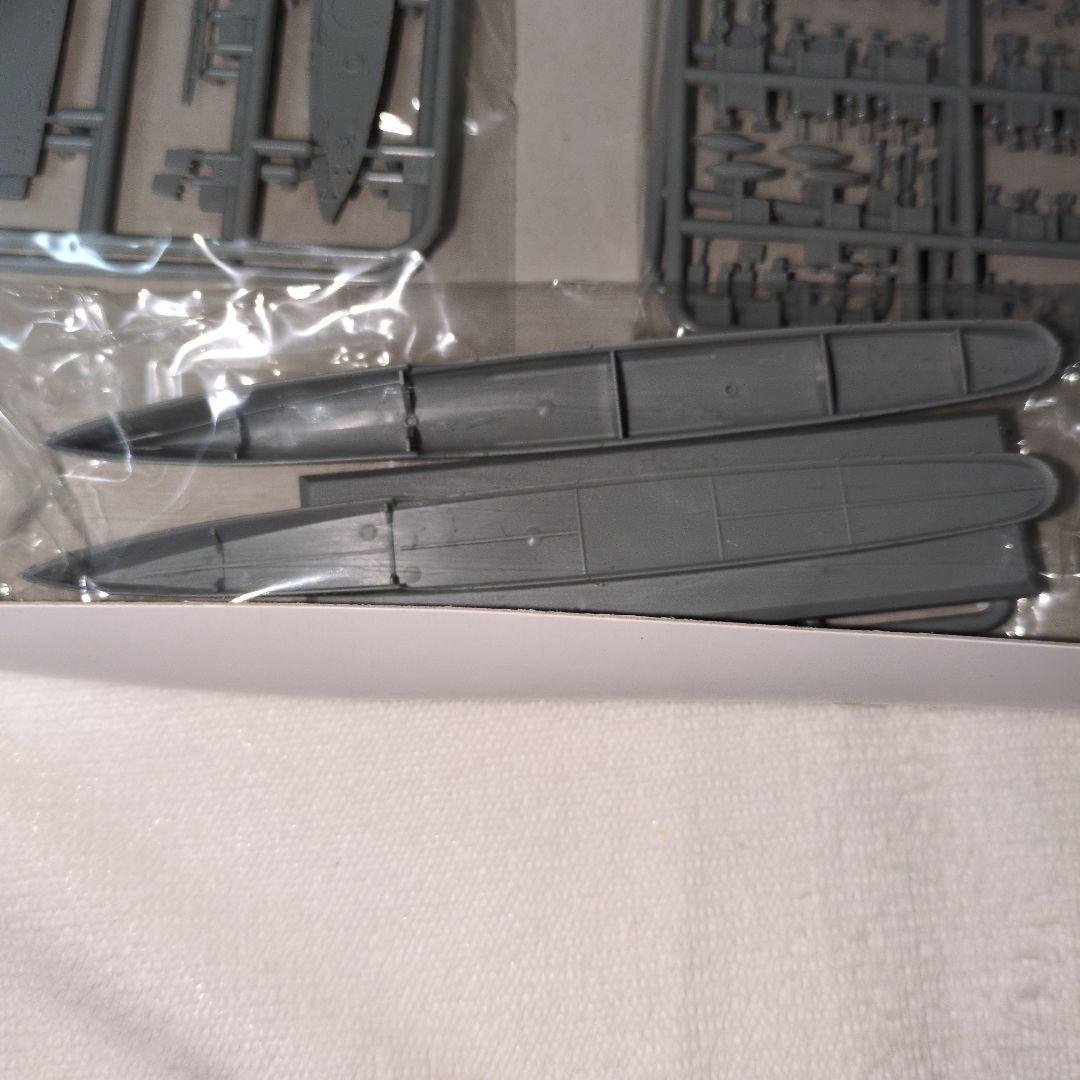 サイバーホビーの1/700アメリカ駆逐艦リバモア＆モンセン　エッチングパーツ付き