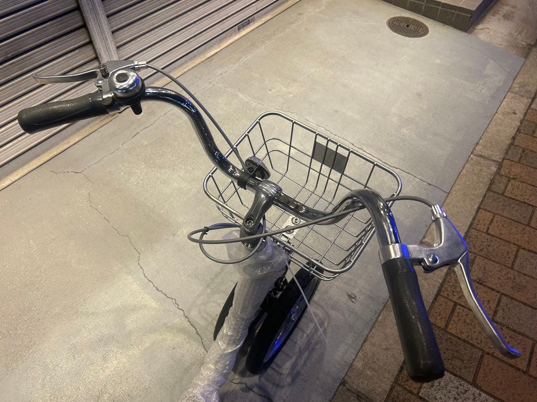 未使用DATWO 三輪自転車 14インチ 大人用三輪車 高齢者 前後カゴ付です。
