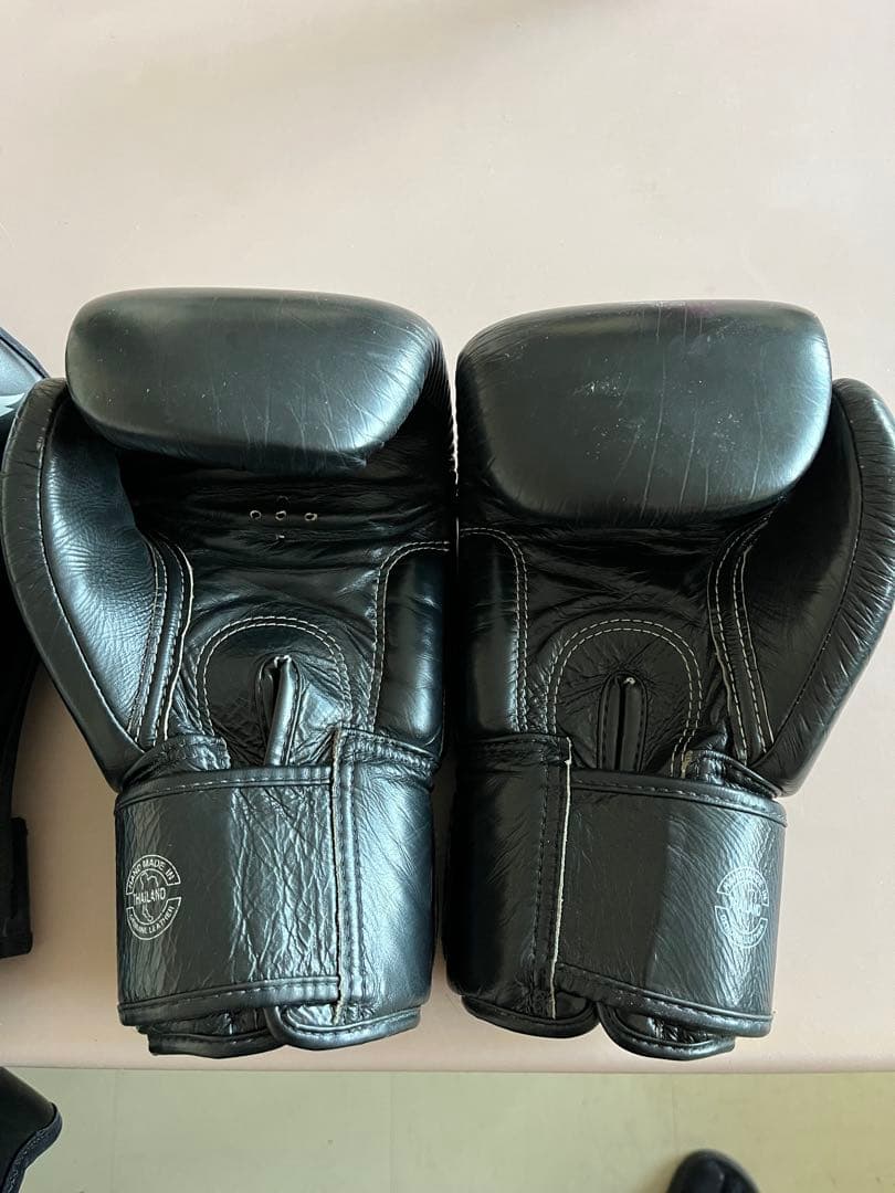 Fairtex ONE ボクシンググローブ レガース