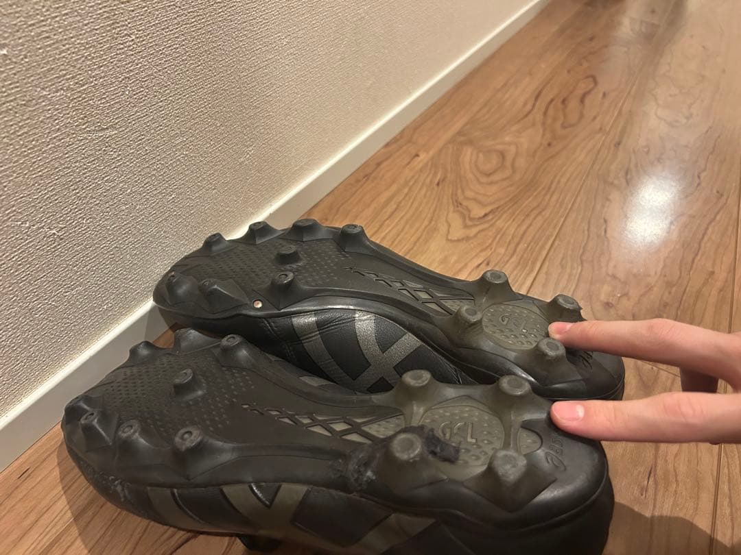 サッカースパイクasics DS LIGHT 28cm