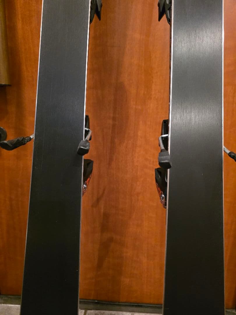 DOBERMANN SL WC DEPT M PLATE165cm　2025年