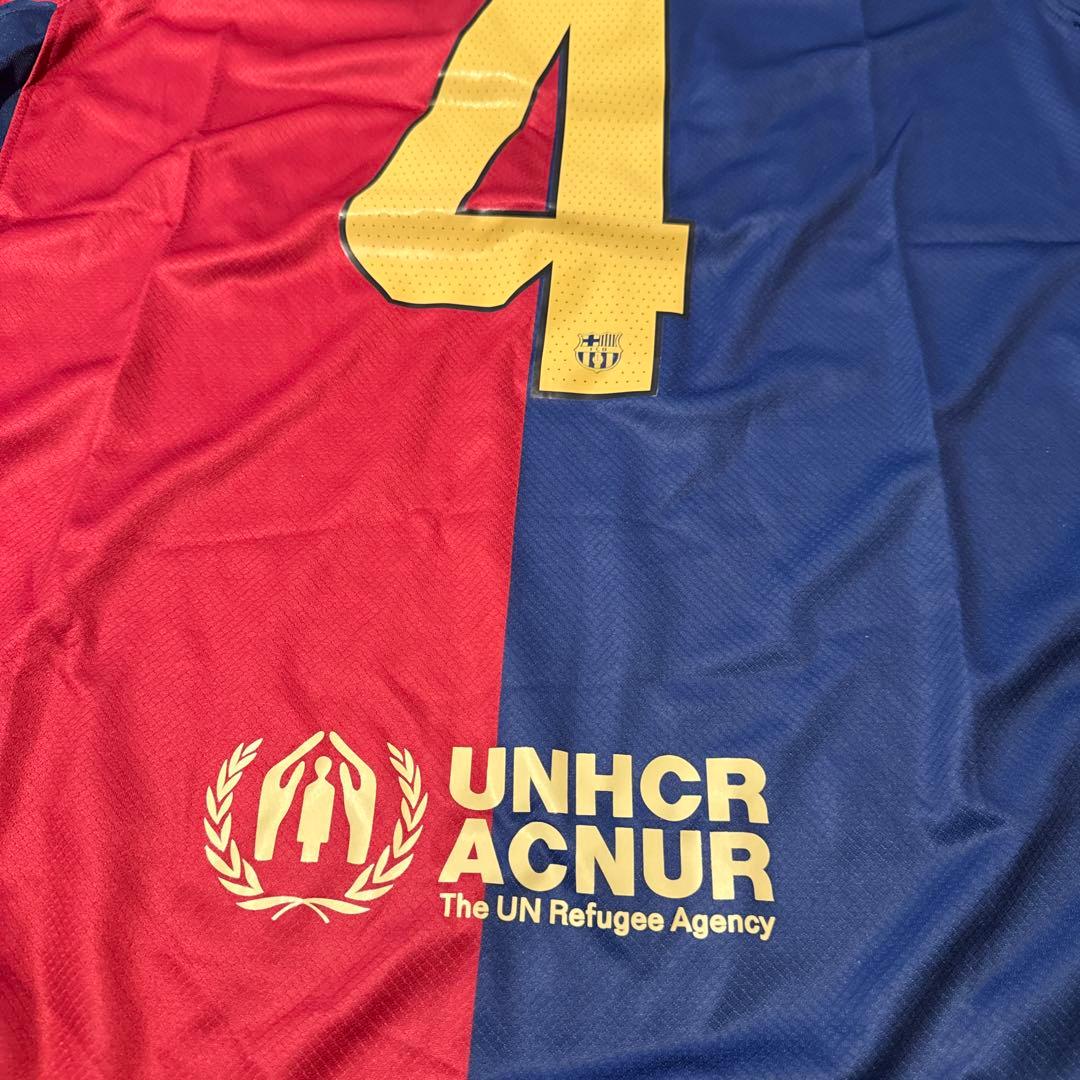 【新品】FC Barcelona R. Araujo 4 ユニフォーム　サイズL