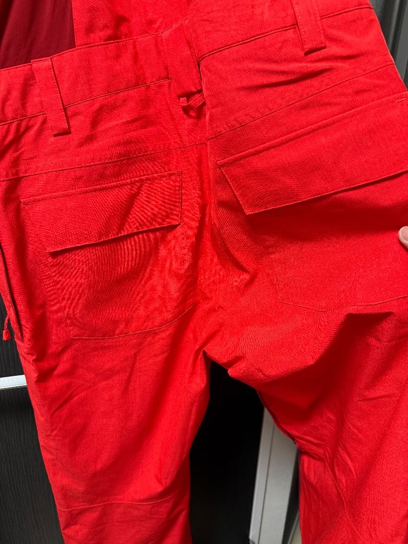 【新品同様】Burton Reserve Bib Pant L size