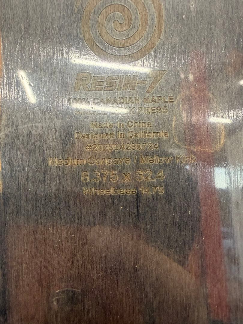 新品未使用MADNESS Alex Perelson スリックデッキ8.375