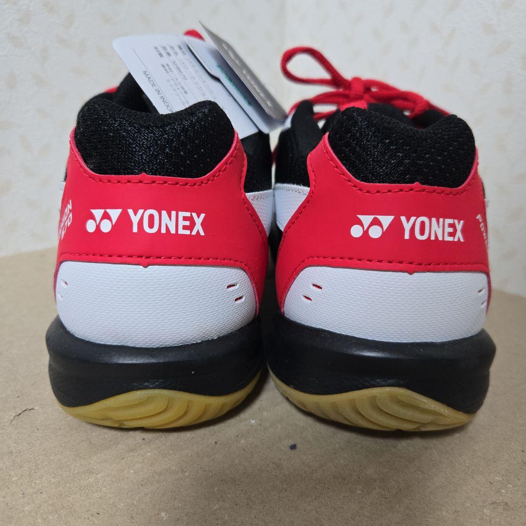 専用　新品　YONEX　バトミントンシューズ　パワークッション670　27.0