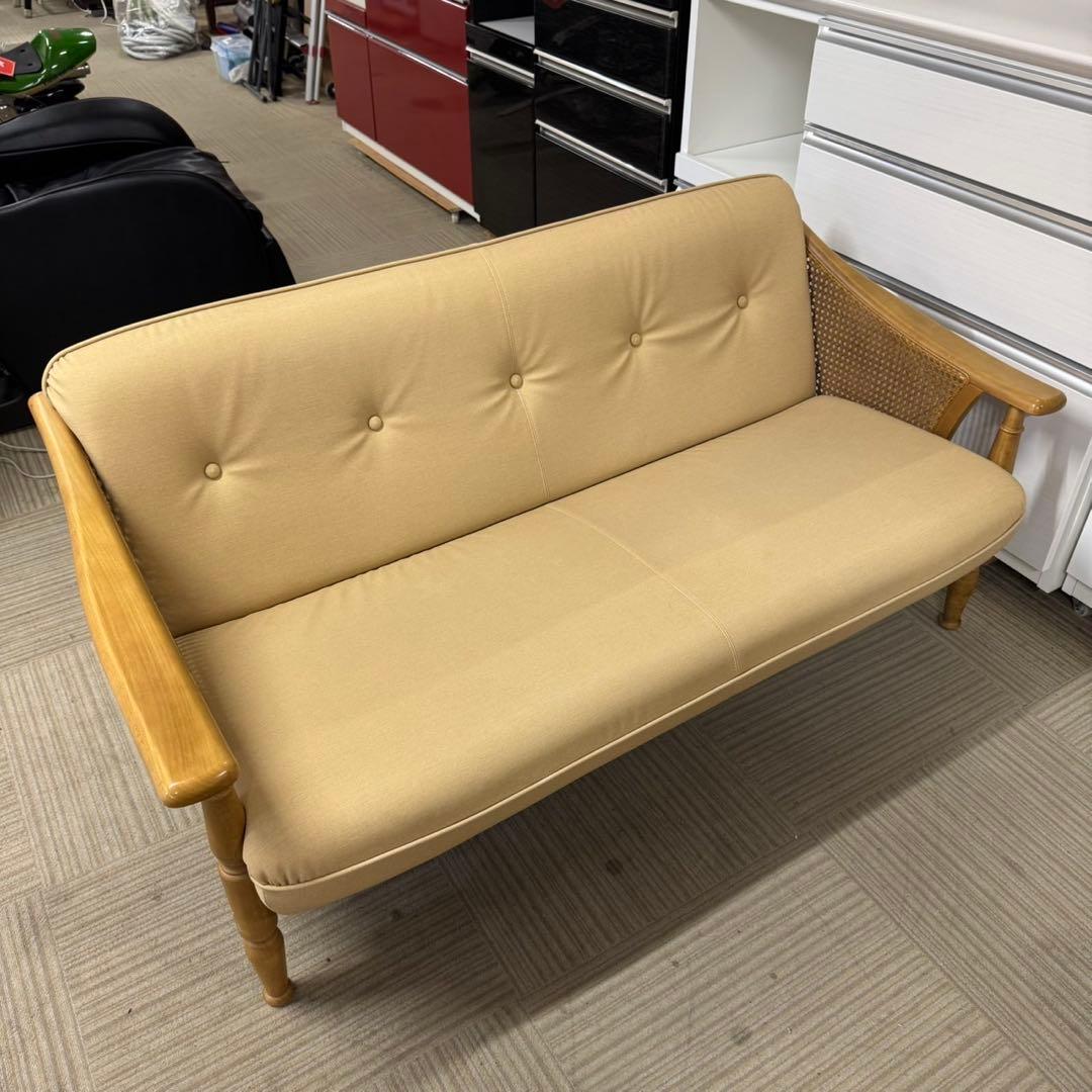 ①高級♪カリモク家具 144cm幅ラヴソファ コロニアル ラタン 布製