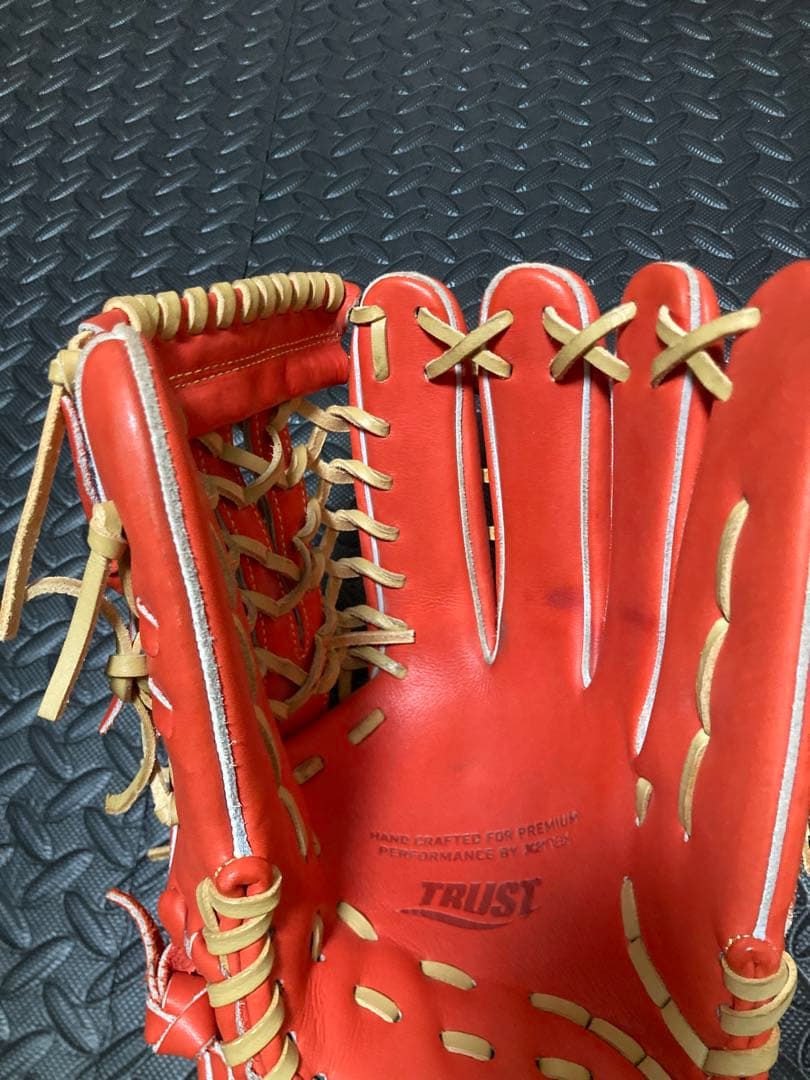 ザナックス　軟式グローブ 外野手用　トラスト