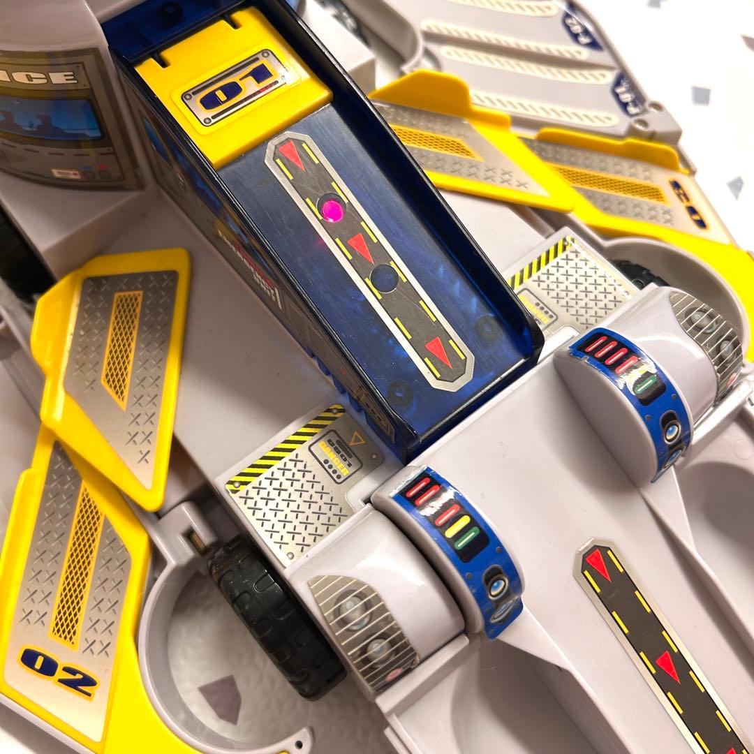 【新品電池交換済み】トミカ マグナムパトレーラー ハイパーブルーポリス おもちゃ