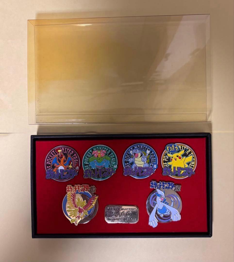 ★新品美品★ポケットモンスターミレニアム ピンバッジ2000