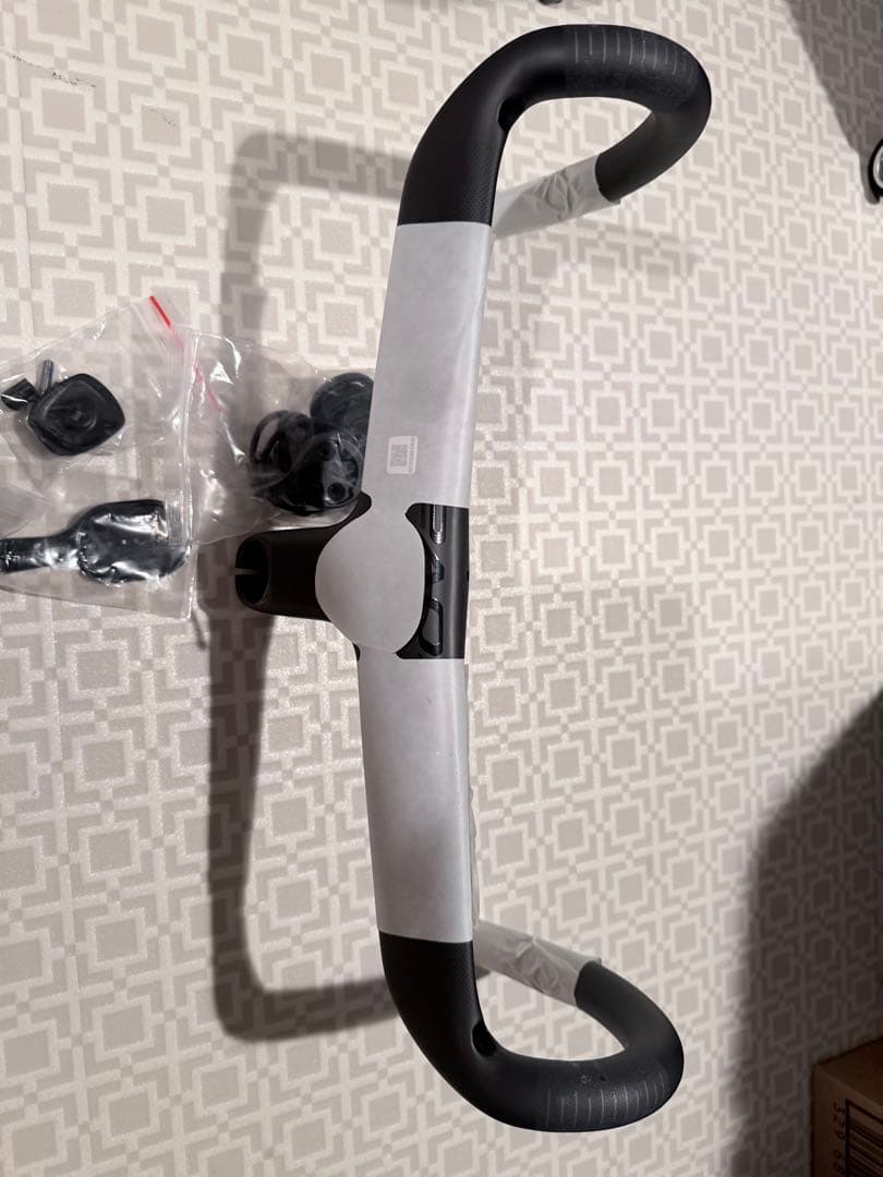 Roval 一体型ハンドルバー 400mm 90mm 新品未使用 軽量311g